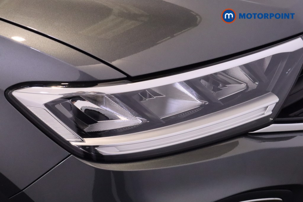 Volkswagen T-Roc Life Manual Petrol SUV - Stock Number (1538330) - 21st supplementary image