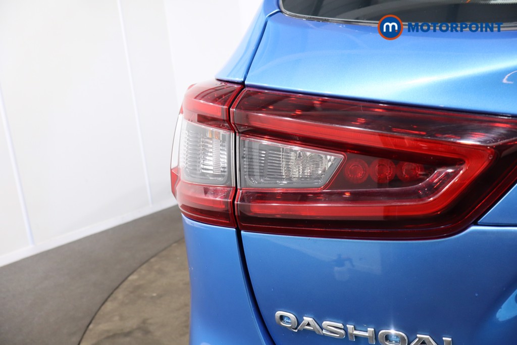 Nissan Qashqai Acenta Premium Manual Petrol SUV - Stock Number (1538803) - 25th supplementary image