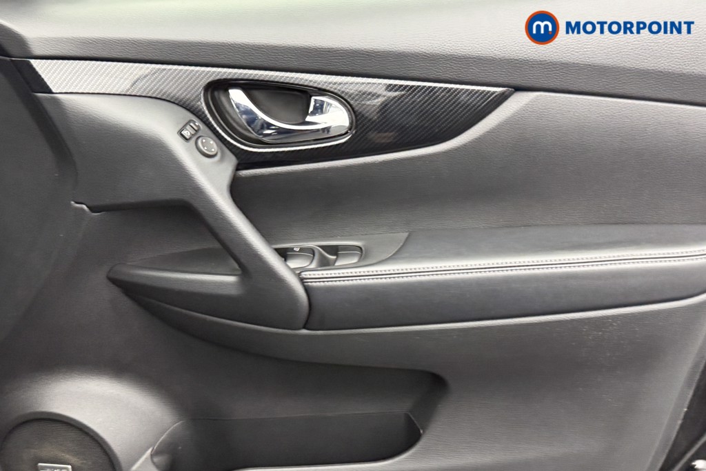Nissan X-Trail Tekna Manual Diesel SUV - Stock Number (1539877) - 16th supplementary image