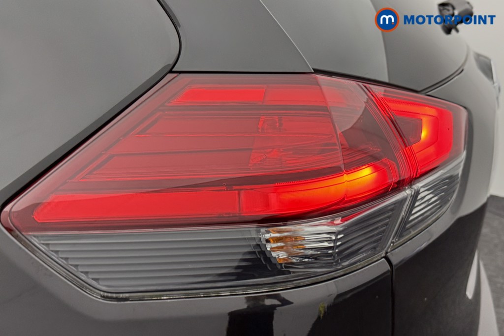 Nissan X-Trail Tekna Manual Diesel SUV - Stock Number (1539877) - 28th supplementary image
