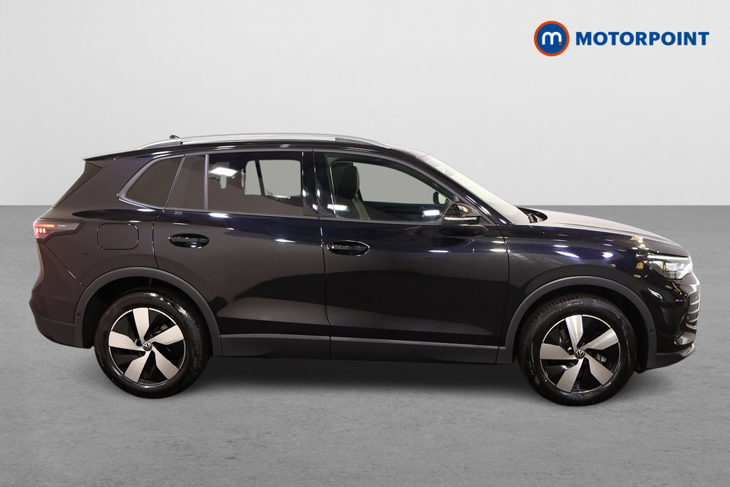 Volkswagen Tiguan Match Automatic Diesel SUV - Stock Number (1532139) - Drivers side