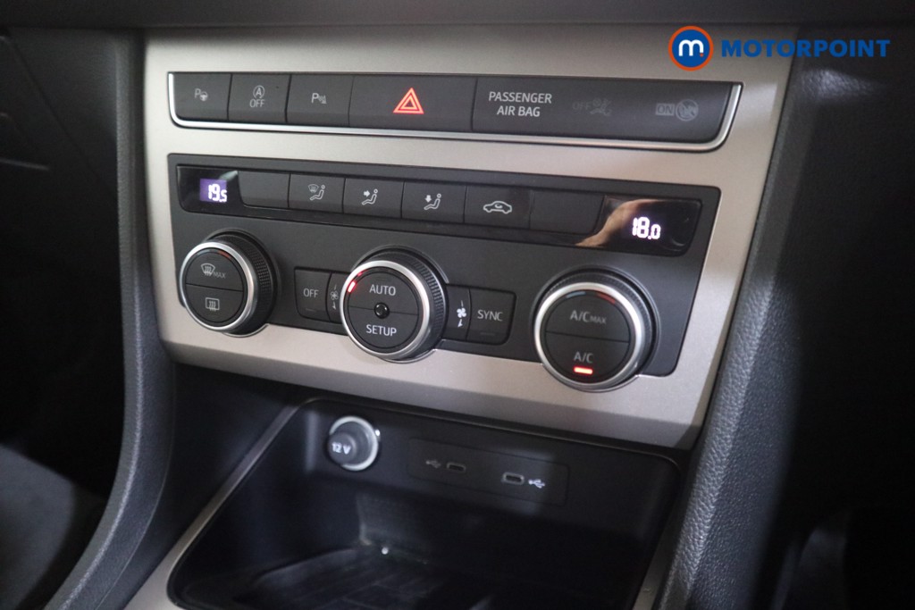 Seat Ateca Xperience Manual Petrol SUV - Stock Number (1532368) - 7th supplementary image