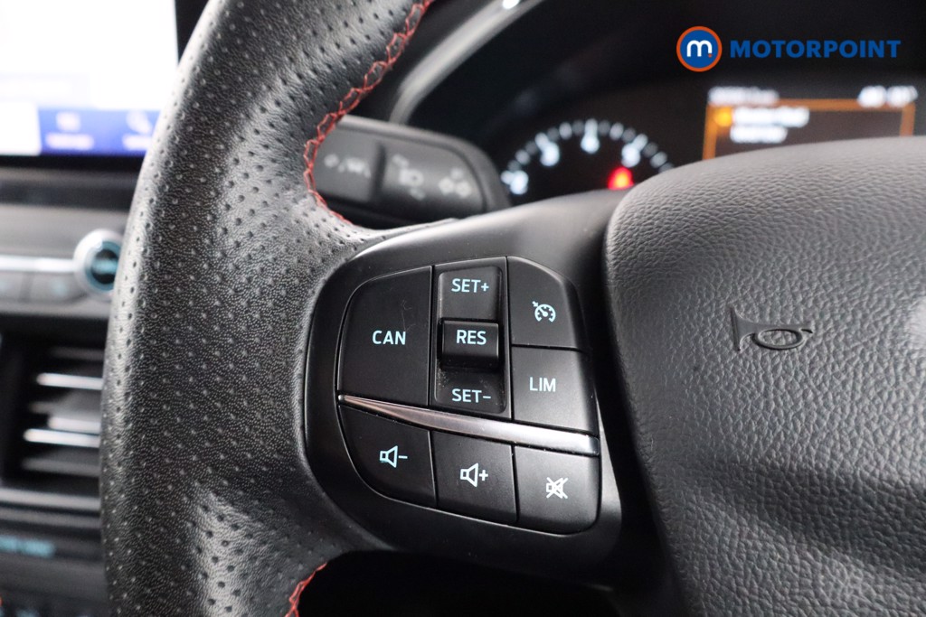 Ford Focus St-Line Edition Manual Petrol-Electric Hybrid Estate - Stock Number (1535816) - 7th supplementary image