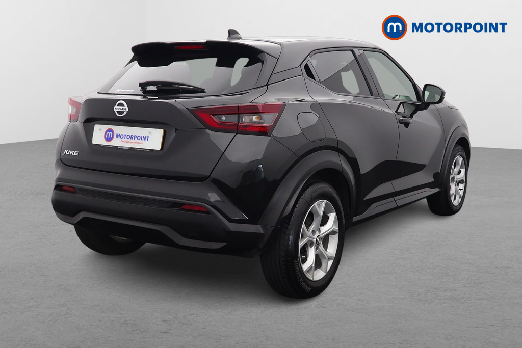 Nissan Juke N-Connecta Automatic Petrol SUV - Stock Number (1535890) - Drivers side rear corner