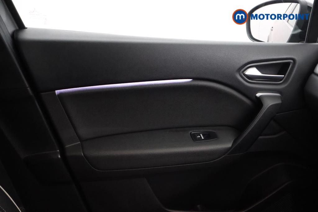 Renault Captur Techno Automatic Petrol Plug-In Hybrid SUV - Stock Number (1535933) - 8th supplementary image