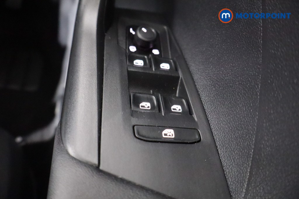 Volkswagen T-Cross Se Edition Manual Petrol SUV - Stock Number (1537065) - 18th supplementary image