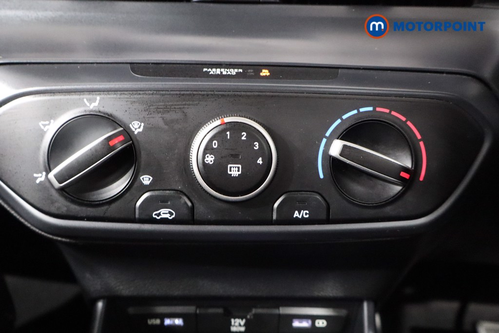 Hyundai I20 Se Connect Automatic Petrol Hatchback - Stock Number (1537100) - 14th supplementary image