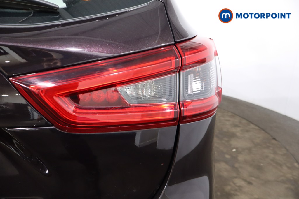 Nissan Qashqai Acenta Premium Manual Petrol SUV - Stock Number (1538915) - 24th supplementary image