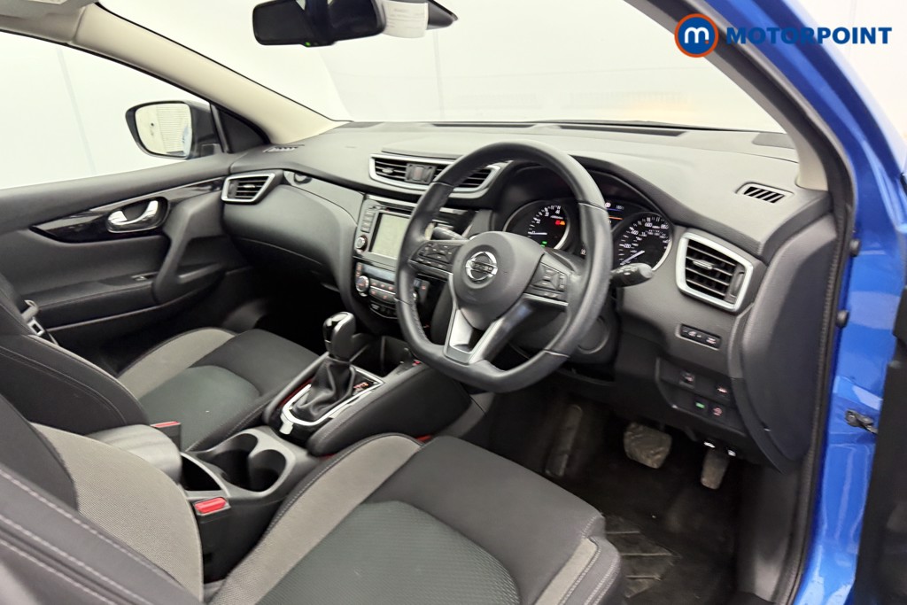 Nissan Qashqai N-Connecta Automatic Petrol SUV - Stock Number (1539438) - 4th supplementary image