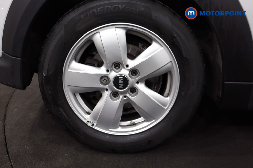 Mini Hatchback Cooper Classic Manual Petrol Hatchback - Stock Number (1540183) - 12th supplementary image