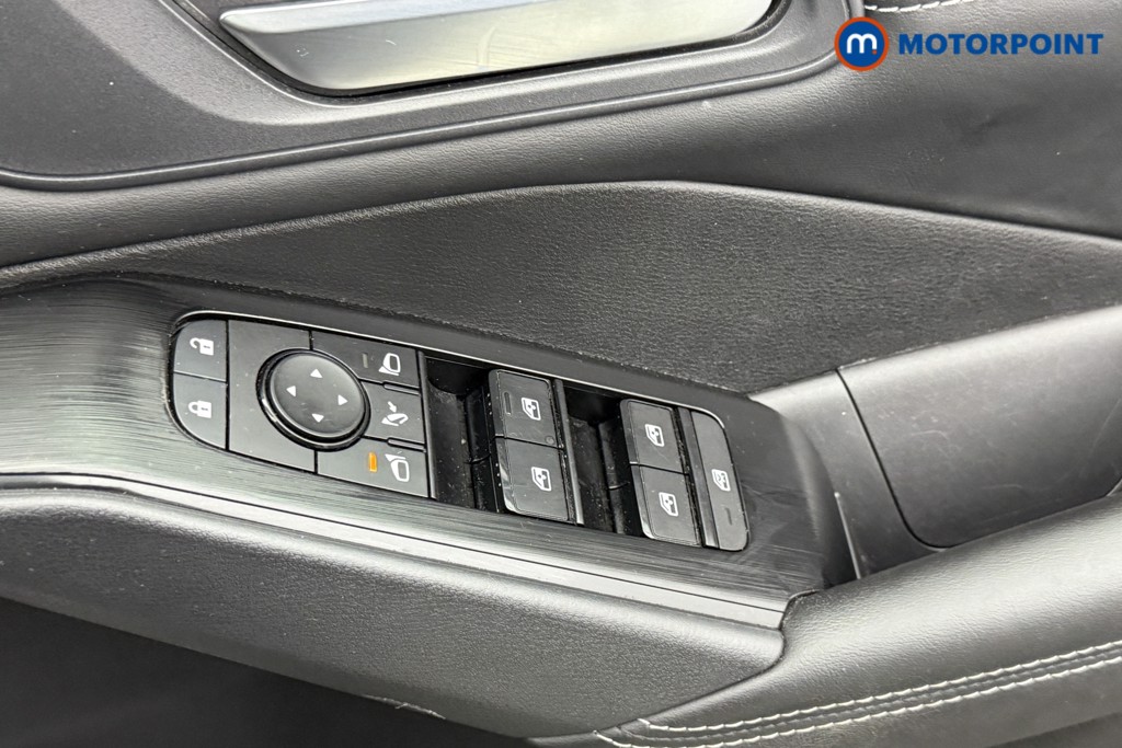 Nissan Qashqai Acenta Premium Automatic Petrol SUV - Stock Number (1508021) - 14th supplementary image