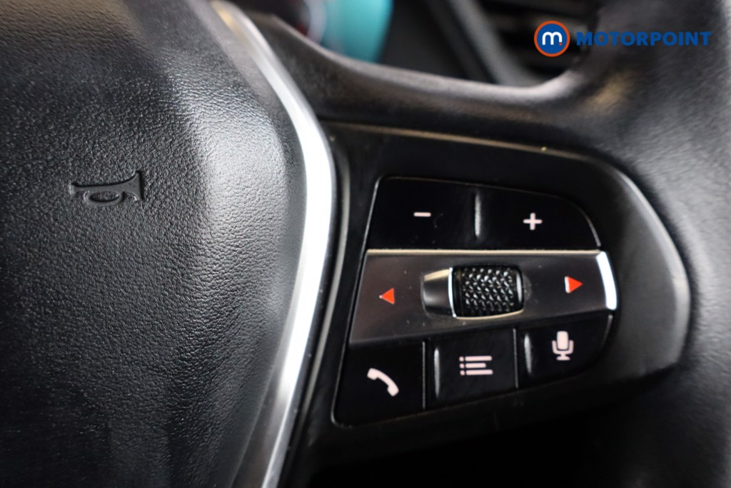 BMW 2 Series Sport Manual Petrol Saloon - Stock Number (1530101) - 7th supplementary image