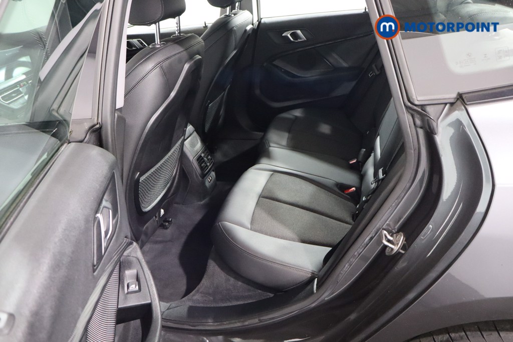 BMW 2 Series Sport Manual Petrol Saloon - Stock Number (1530101) - 13th supplementary image