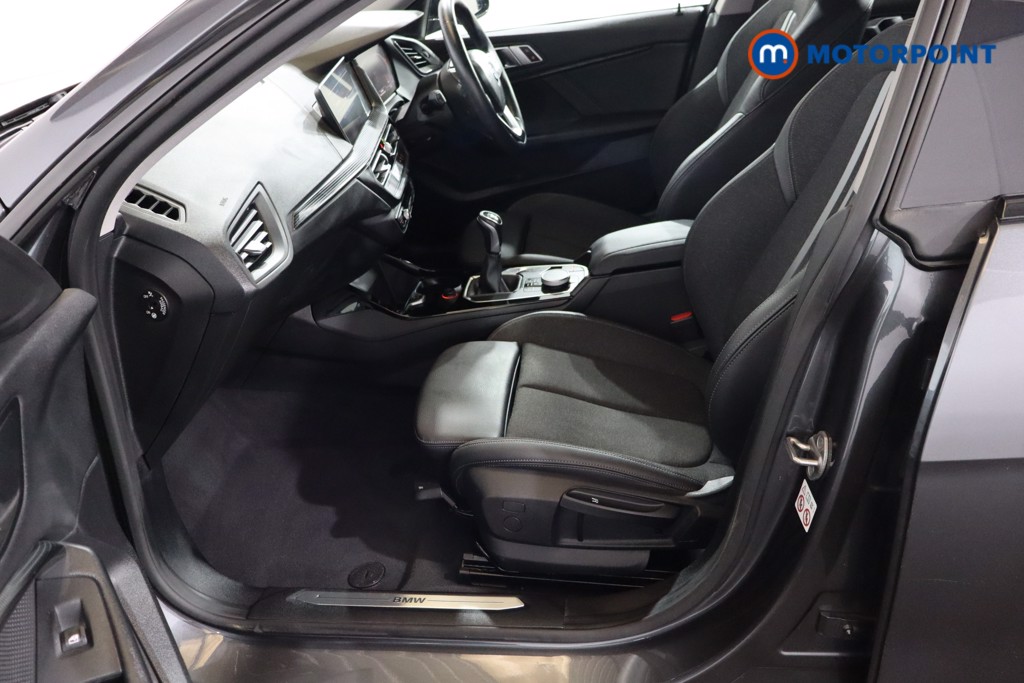 BMW 2 Series Sport Manual Petrol Saloon - Stock Number (1530101) - 14th supplementary image