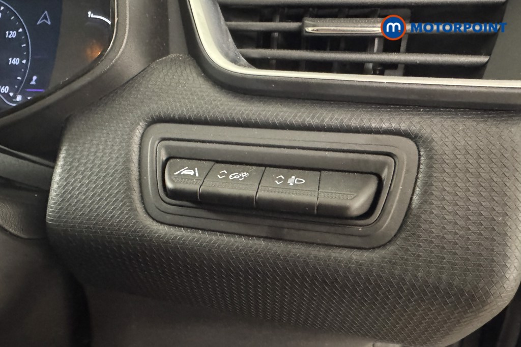 Renault Clio Evolution Manual Petrol Hatchback - Stock Number (1535530) - 13th supplementary image
