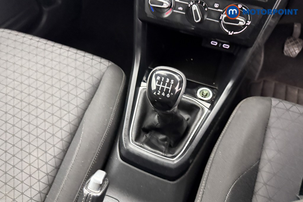 Volkswagen T-Cross SE Manual Petrol SUV - Stock Number (1535891) - 12th supplementary image