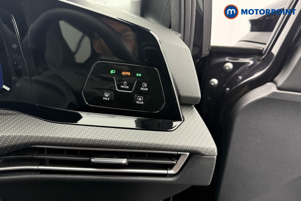 Volkswagen Golf R-Line Automatic Petrol Hatchback - Stock Number (1536217) - 15th supplementary image