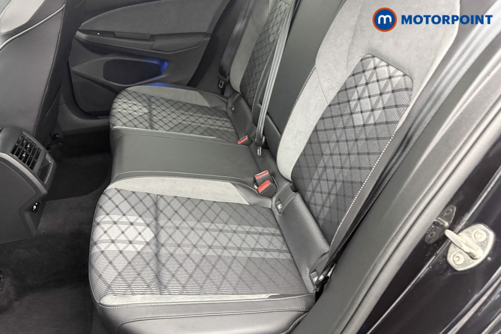 Volkswagen Golf R-Line Automatic Petrol Hatchback - Stock Number (1536217) - 22nd supplementary image