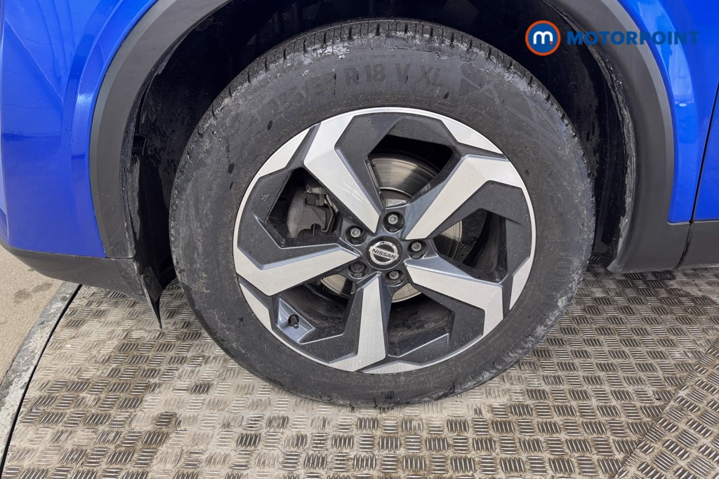 Nissan Qashqai N-Connecta Manual Petrol SUV - Stock Number (1536258) - 22nd supplementary image