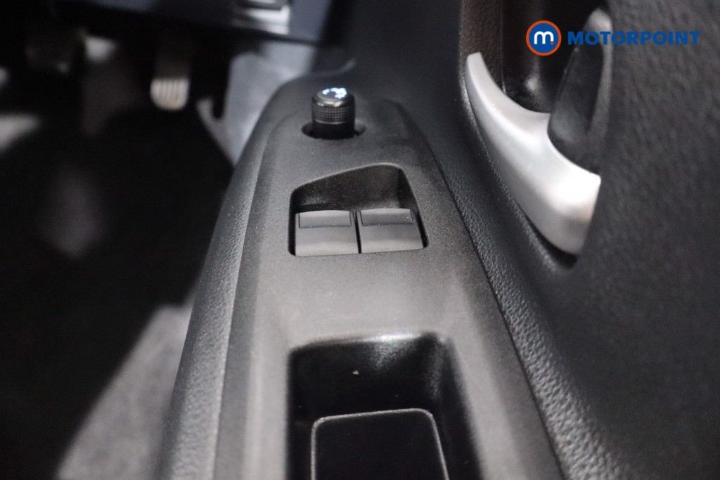 Toyota Aygo X Edge Manual Petrol Hatchback - Stock Number (1536385) - 18th supplementary image