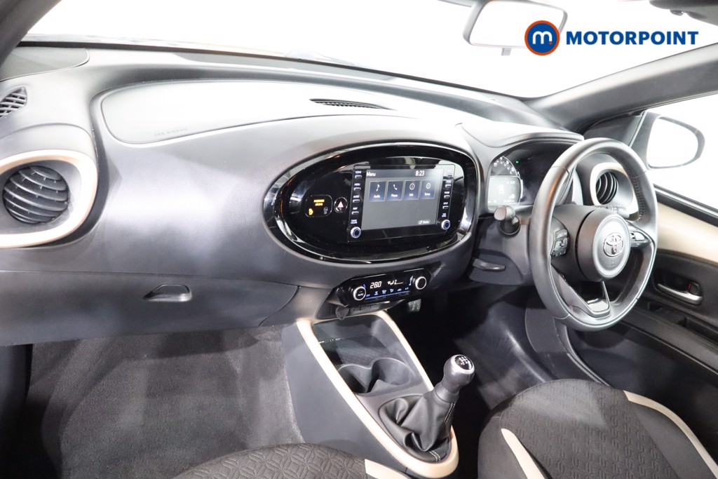 Toyota Aygo X Edge Manual Petrol Hatchback - Stock Number (1536385) - 1st supplementary image