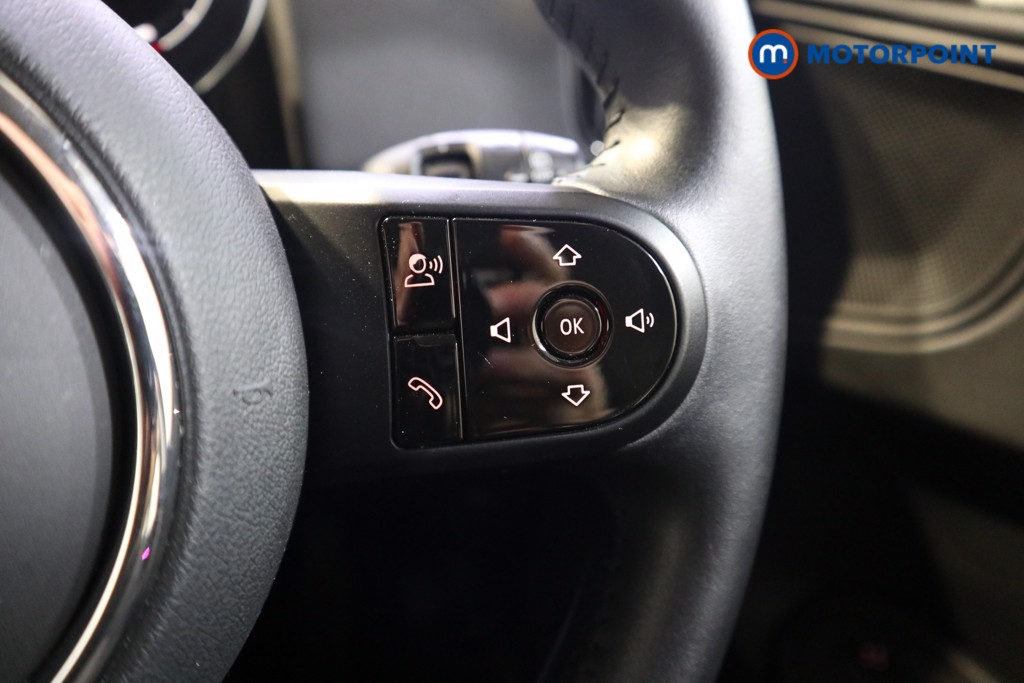 Mini Countryman Cooper Classic Manual Petrol SUV - Stock Number (1536505) - 4th supplementary image