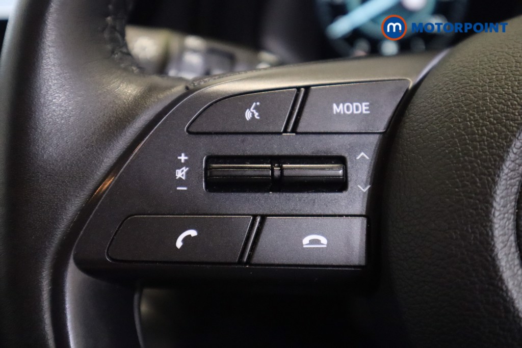 Hyundai Bayon Premium Manual Petrol-Electric Hybrid SUV - Stock Number (1538059) - 14th supplementary image