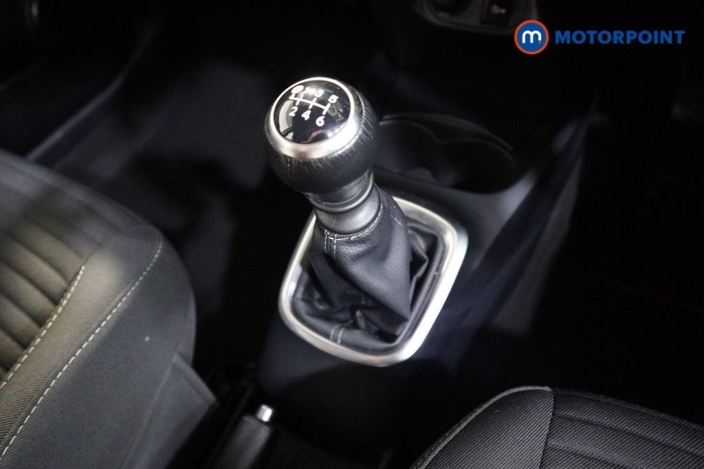 Toyota Yaris Icon Tech Manual Petrol Hatchback - Stock Number (1539249) - 8th supplementary image