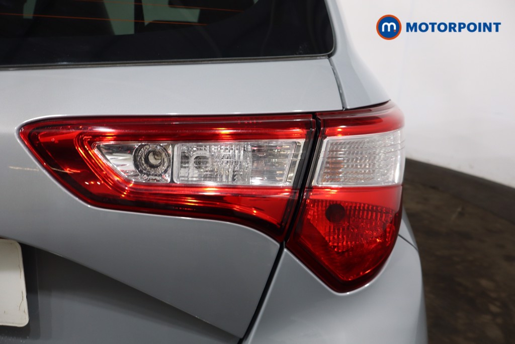Toyota Yaris Y20 Manual Petrol Hatchback - Stock Number (1540033) - 24th supplementary image
