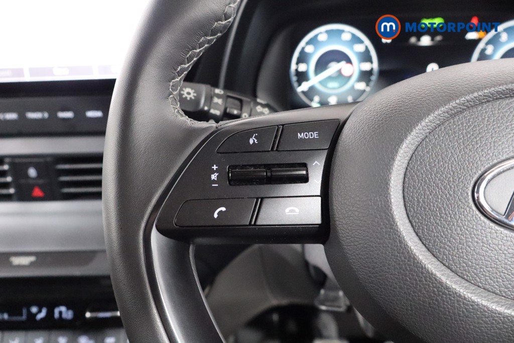 Hyundai Bayon Ultimate Manual Petrol-Electric Hybrid SUV - Stock Number (1540752) - 7th supplementary image