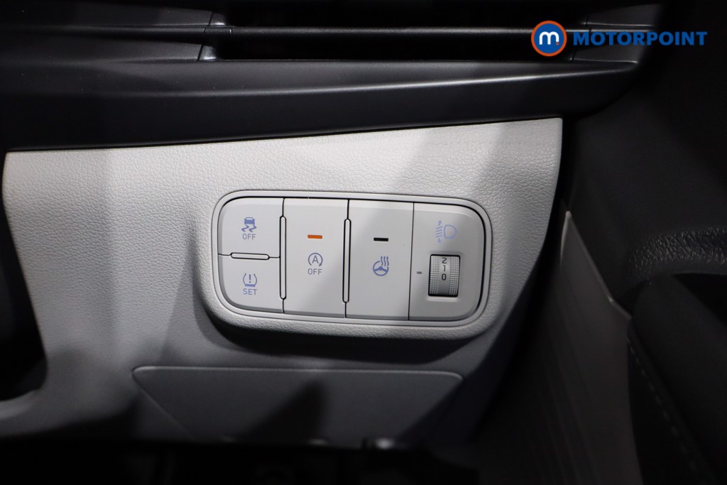 Hyundai Bayon Ultimate Manual Petrol-Electric Hybrid SUV - Stock Number (1540752) - 19th supplementary image