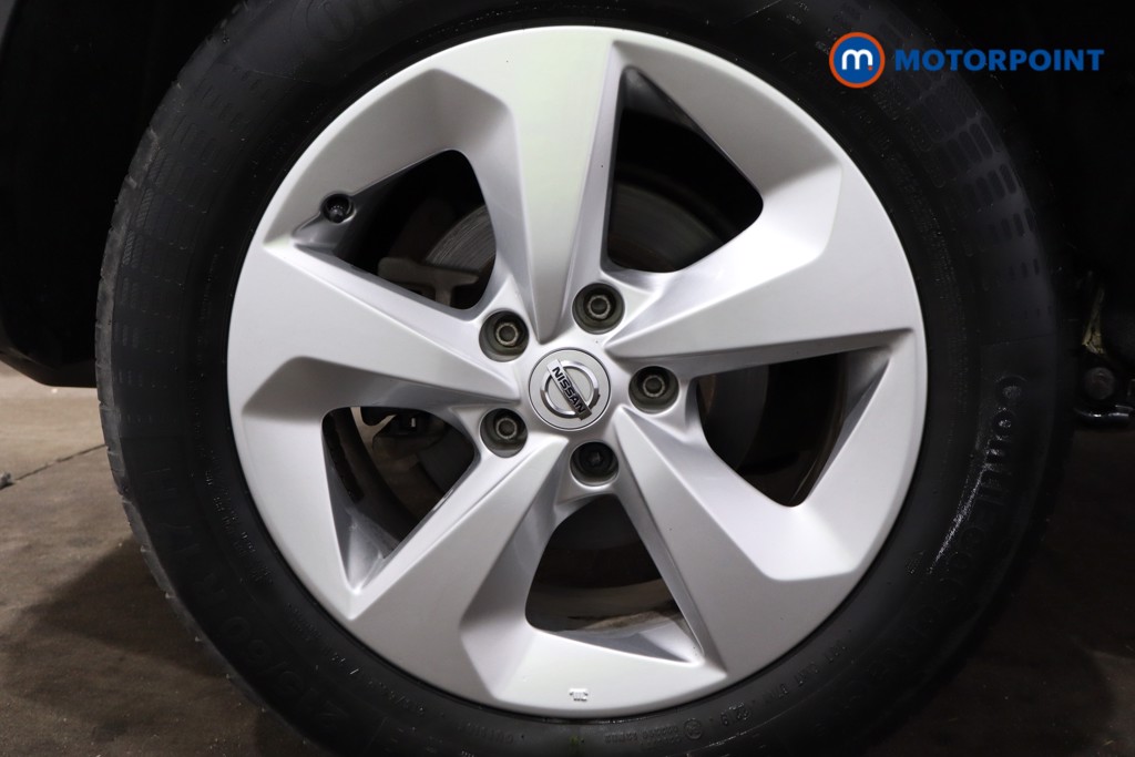Nissan Qashqai Acenta Premium Manual Diesel SUV - Stock Number (1532143) - 9th supplementary image