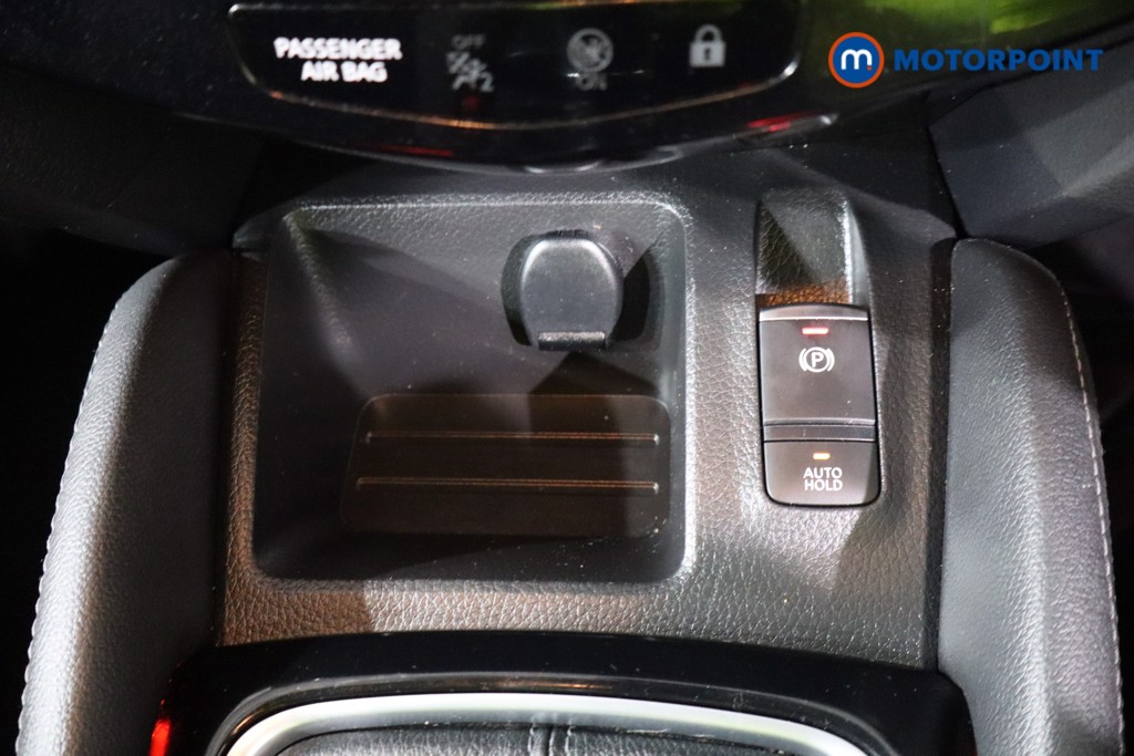 Nissan Qashqai Acenta Premium Manual Diesel SUV - Stock Number (1532143) - 14th supplementary image