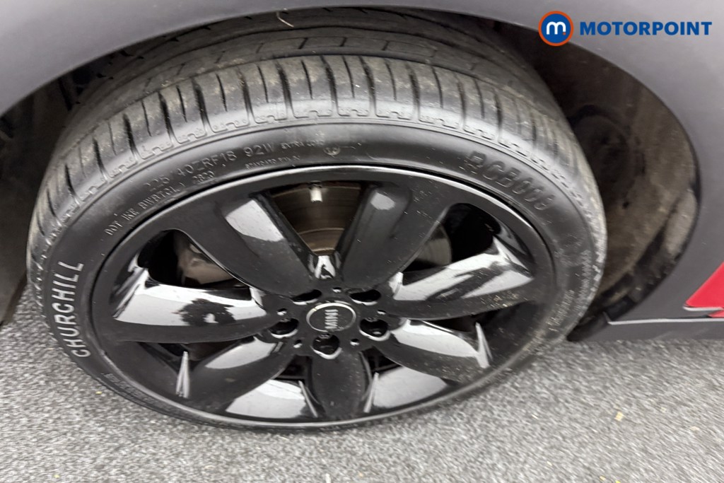 Mini Clubman Cooper S Exclusive Manual Petrol Estate - Stock Number (1532978) - 26th supplementary image