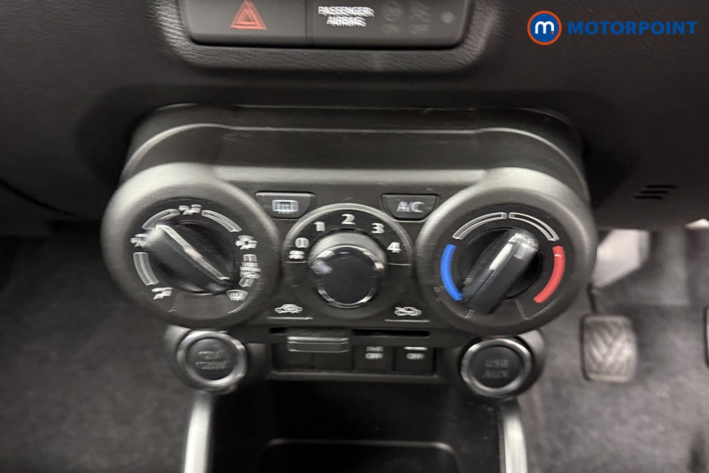 Suzuki Ignis Sz-T Manual Petrol-Electric Hybrid SUV - Stock Number (1533123) - 7th supplementary image