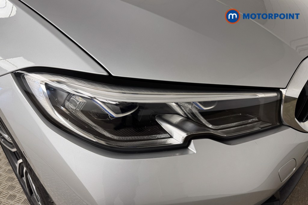 BMW 3 Series Sport Pro Automatic Petrol Plug-In Hybrid Saloon - Stock Number (1534060) - 17th supplementary image