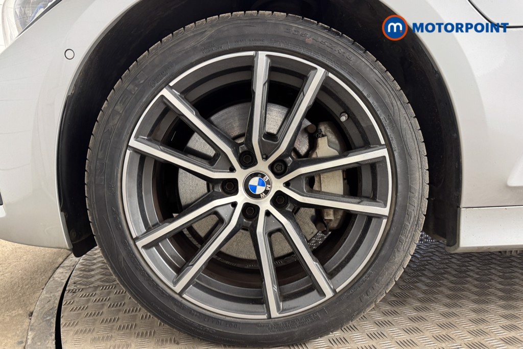 BMW 3 Series Sport Pro Automatic Petrol Plug-In Hybrid Saloon - Stock Number (1534060) - 23rd supplementary image