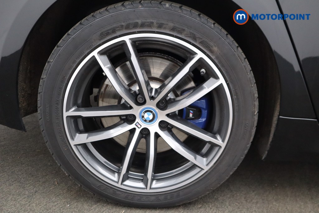 BMW 5 Series M Sport Automatic Petrol Plug-In Hybrid Estate - Stock Number (1536120) - 20th supplementary image