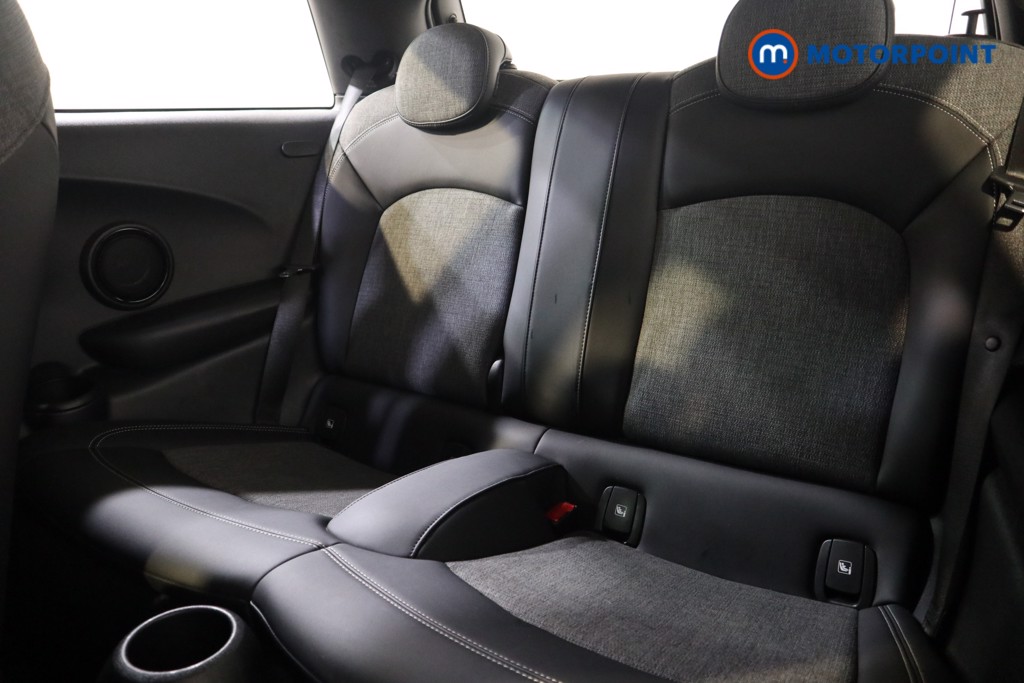 Mini Hatchback Cooper S Level 2 Automatic Electric Hatchback - Stock Number (1537321) - 14th supplementary image