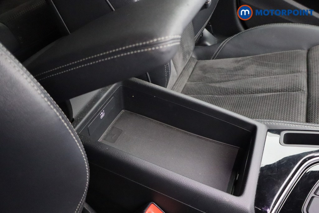 Audi A4 Black Edition Automatic Petrol Estate - Stock Number (1537858) - 8th supplementary image