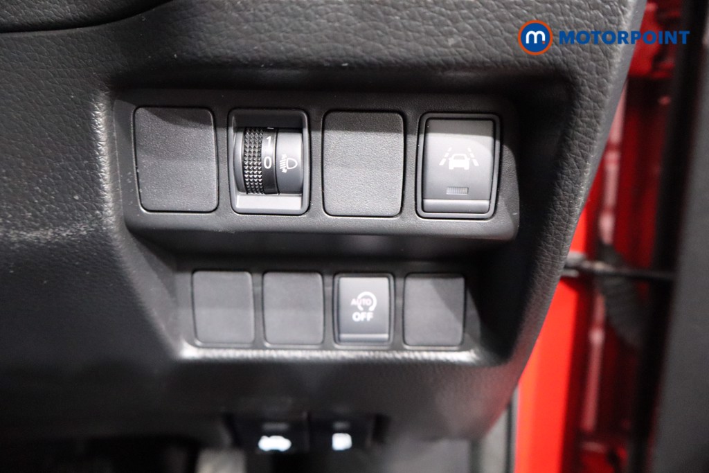 Nissan Qashqai Acenta Premium Manual Petrol SUV - Stock Number (1538481) - 12th supplementary image