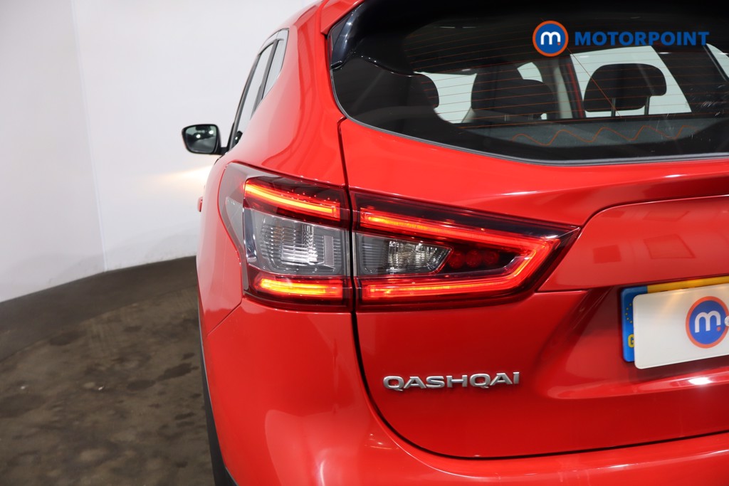 Nissan Qashqai Acenta Premium Manual Petrol SUV - Stock Number (1538481) - 18th supplementary image