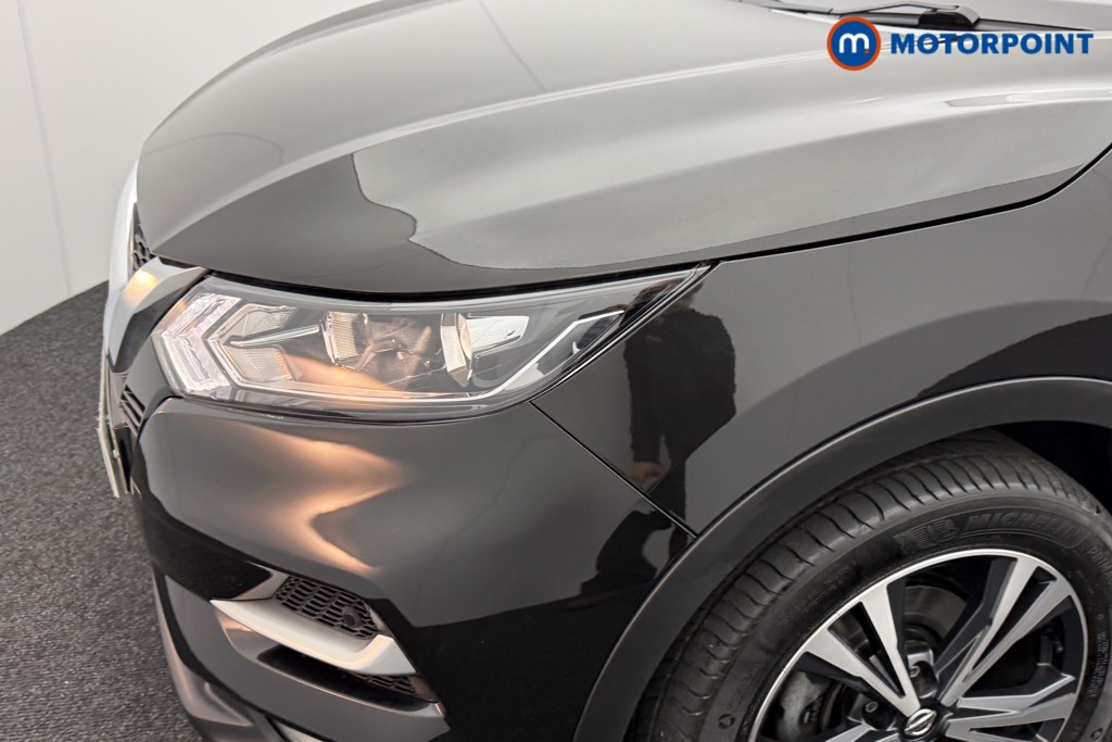 Nissan Qashqai N-Connecta Automatic Petrol SUV - Stock Number (1539432) - 29th supplementary image