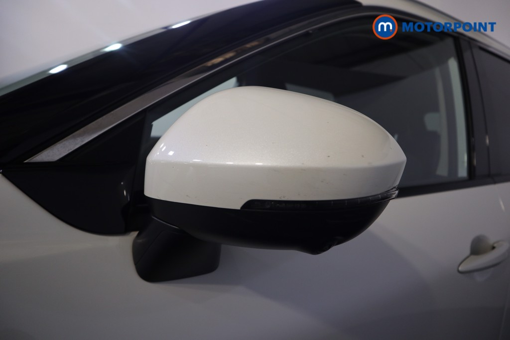 Nissan X-Trail N-Connecta Automatic Petrol-Electric Hybrid SUV - Stock Number (1539855) - 24th supplementary image