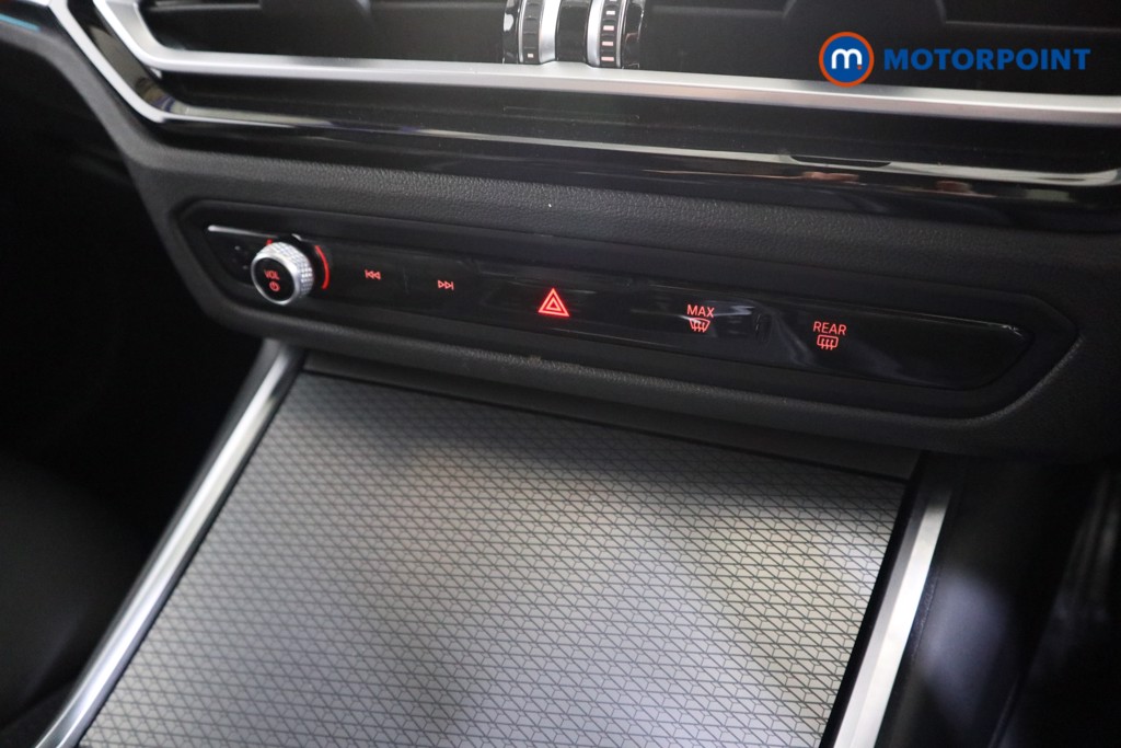 BMW 3 Series M Sport Automatic Petrol Plug-In Hybrid Estate - Stock Number (1539973) - 7th supplementary image