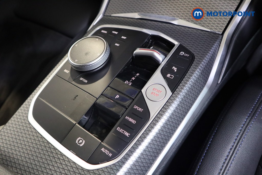 BMW 3 Series M Sport Automatic Petrol Plug-In Hybrid Estate - Stock Number (1539973) - 8th supplementary image