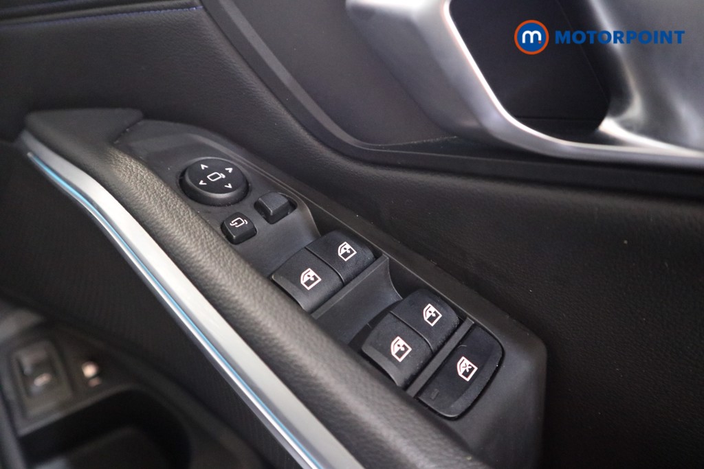 BMW 3 Series M Sport Automatic Petrol Plug-In Hybrid Estate - Stock Number (1539973) - 11th supplementary image