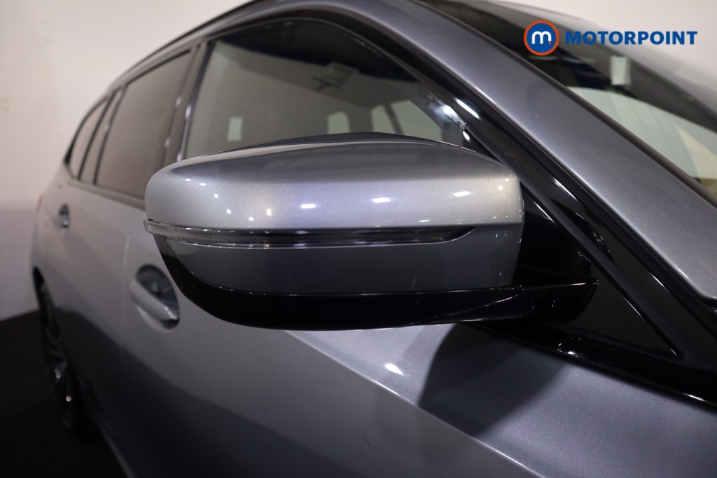 BMW 3 Series M Sport Automatic Petrol Plug-In Hybrid Estate - Stock Number (1539973) - 25th supplementary image