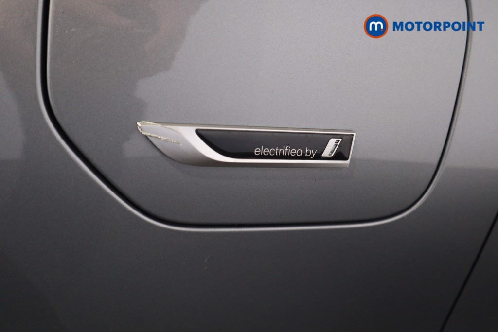 BMW 3 Series M Sport Automatic Petrol Plug-In Hybrid Estate - Stock Number (1539973) - 27th supplementary image