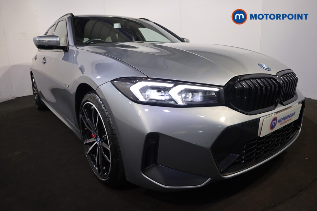 BMW 3 Series M Sport Automatic Petrol Plug-In Hybrid Estate - Stock Number (1539973) - 30th supplementary image